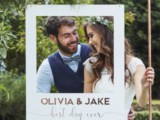 How to Make Your Own DIY Photo Booth: 6 Easy Steps