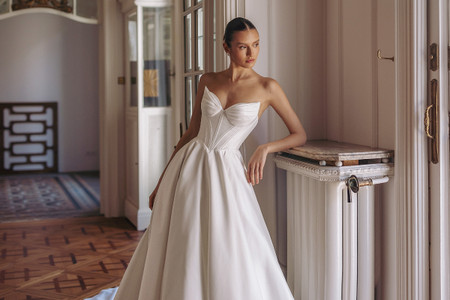 23 of the Most Beautiful Corset & Corset Back Wedding Dresses