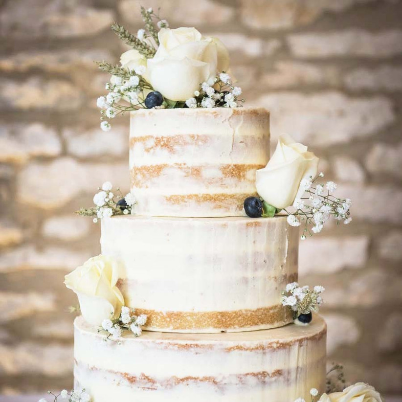Featured image of post Buttercream Icing Wedding Cake Photos : Follow buttercream bakery ⚡️&#039;s instagram account to see all 776 of their photos and videos.