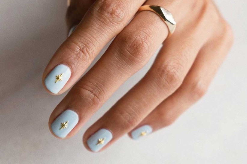 32 Gorgeous Wedding Nail Ideas That Aren T Just Nude Hitched Co Uk