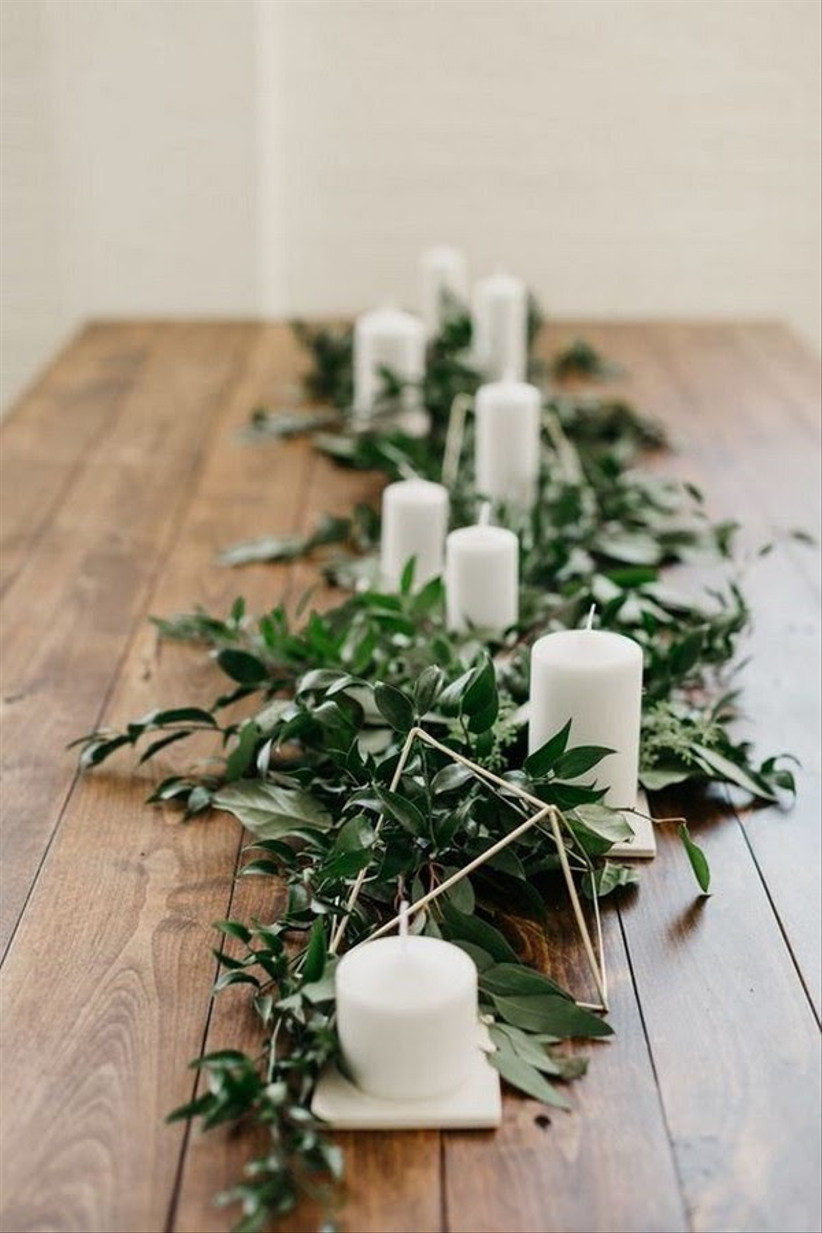 Diy Greenery Garland / Holiday DIY Foraged Evergreen Garland Fresh