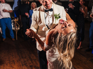 Expert Tips for Your First Dance at Your Wedding