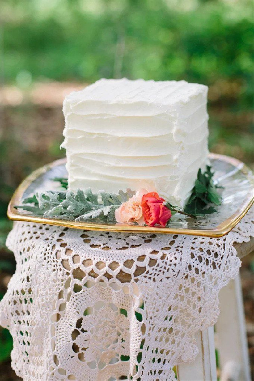 21 Perfect Small Wedding Cakes