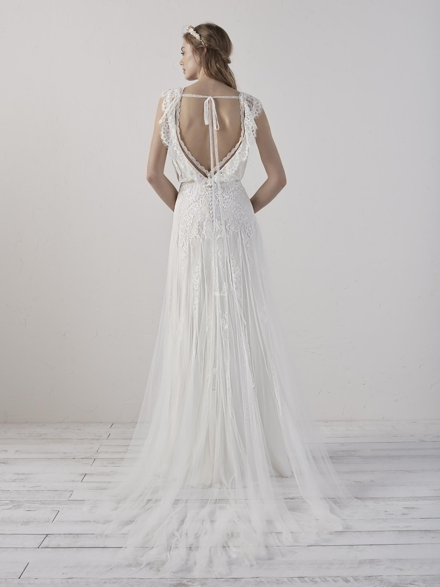 pronovias aiko
