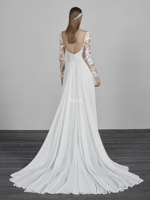 ESMIRNA Wedding Dress from Pronovias - hitched.co.uk