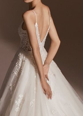 LUCREZIA, Pronovias