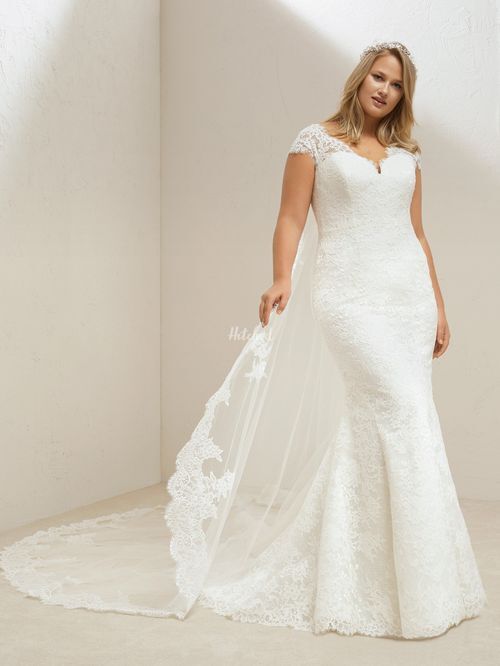 MALI PLUS, Pronovias