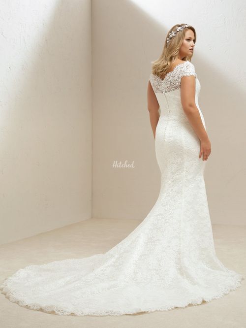 MALI PLUS, Pronovias