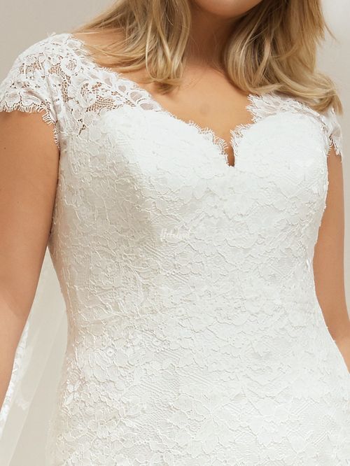 MALI PLUS, Pronovias