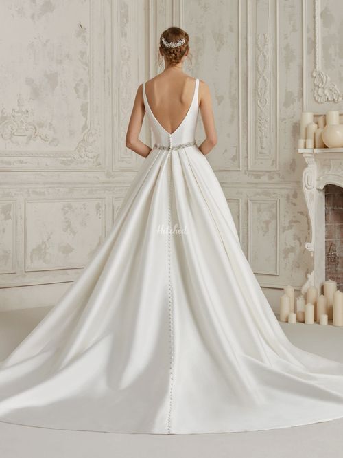 MALENA Wedding Dress from Pronovias - hitched.co.uk