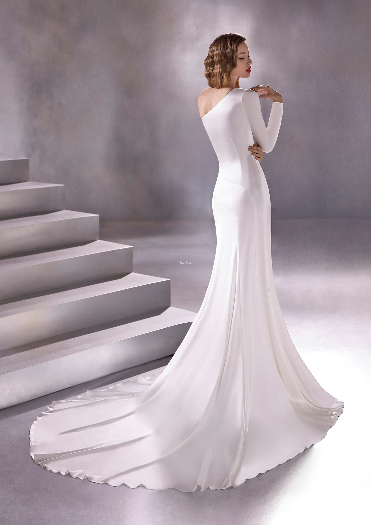 SUNDROP Wedding Dress from Atelier Pronovias - hitched.co.uk