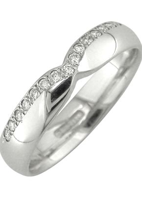 83J06, Smooch Wedding Rings