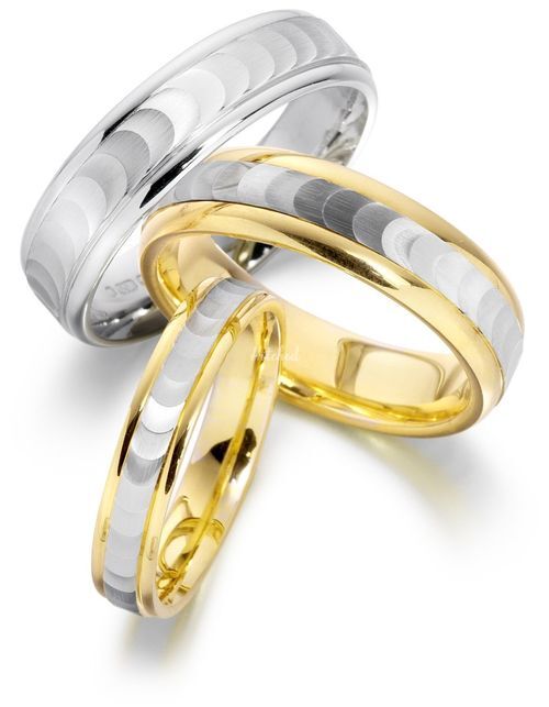 8095, Smooch Wedding Rings