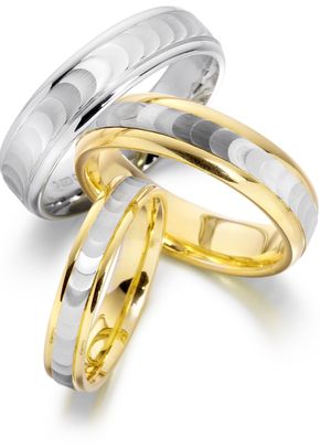 8095, Smooch Wedding Rings