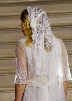 Darcey Lace Veil, Visionary Veils