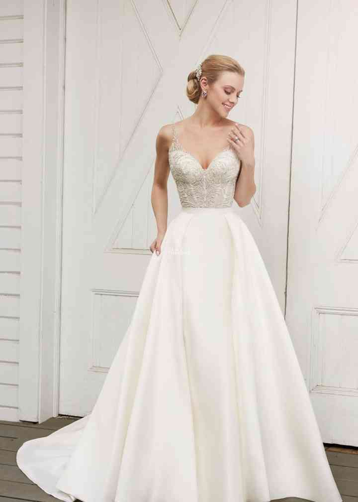 Capri Selene Olivia Wedding Dress from Martina Liana hitched