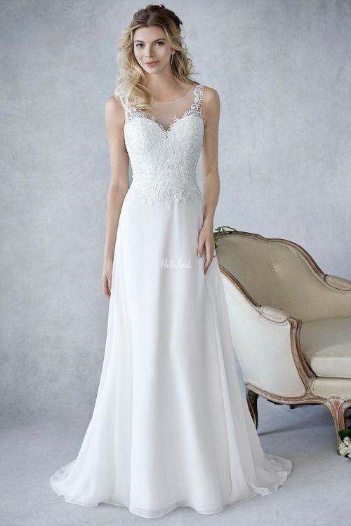 BE444 Wedding Dress from Ella Rosa by Kenneth Winston - hitched.co.uk