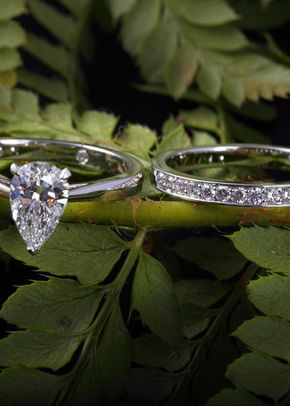 Engagement and wedding ring set, James Veale Jewellery