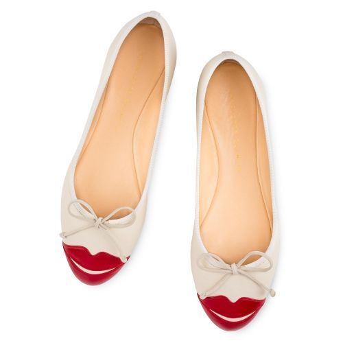 Kiss Me Darcy, Charlotte Olympia