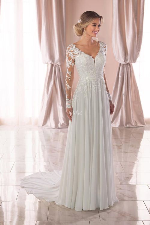 6843 Wedding Dress from Stella York - hitched.co.uk
