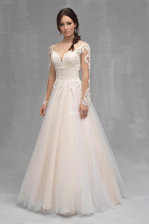 C528, Allure Bridals