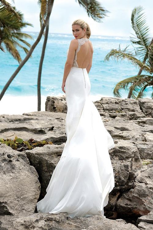 Summer Nights Wedding Dress from Ivory & Co. By Sarah Bussey - hitched ...