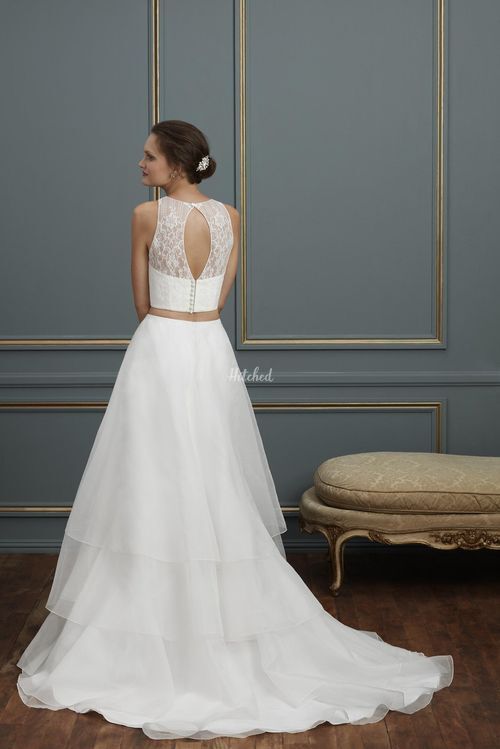 C116 Isabelle, Amare Couture