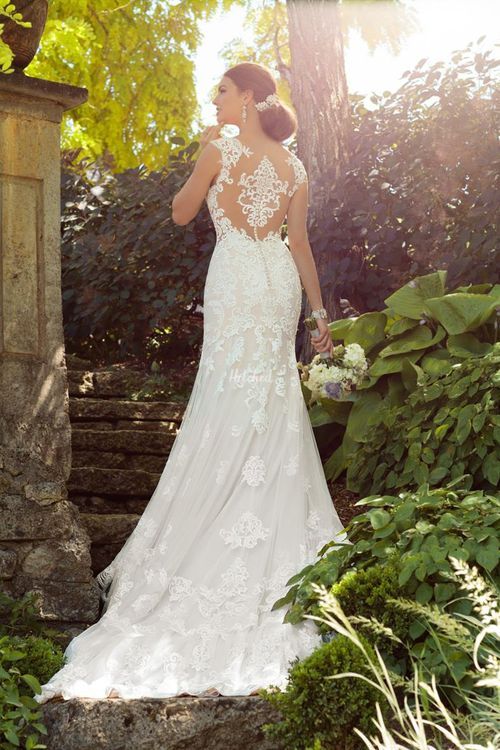 D2205 Wedding Dress from Essense of Australia - hitched.co.uk