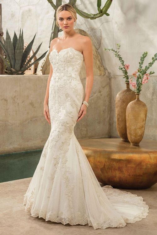 2298 Dakota Wedding Dress from Casablanca Bridal - hitched.co.uk