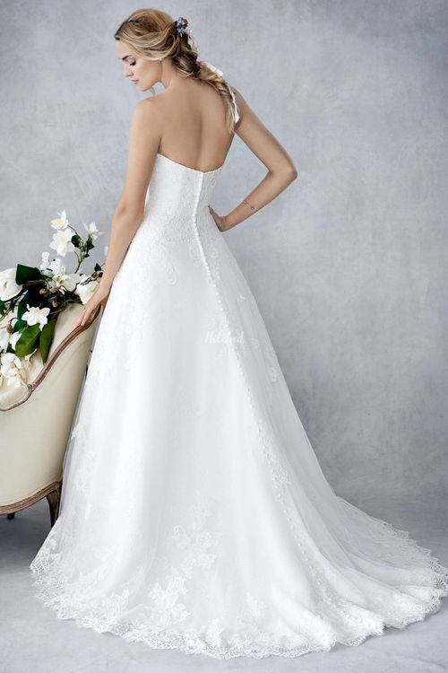 BE436 Wedding Dress from Ella Rosa by Kenneth Winston - hitched.co.uk