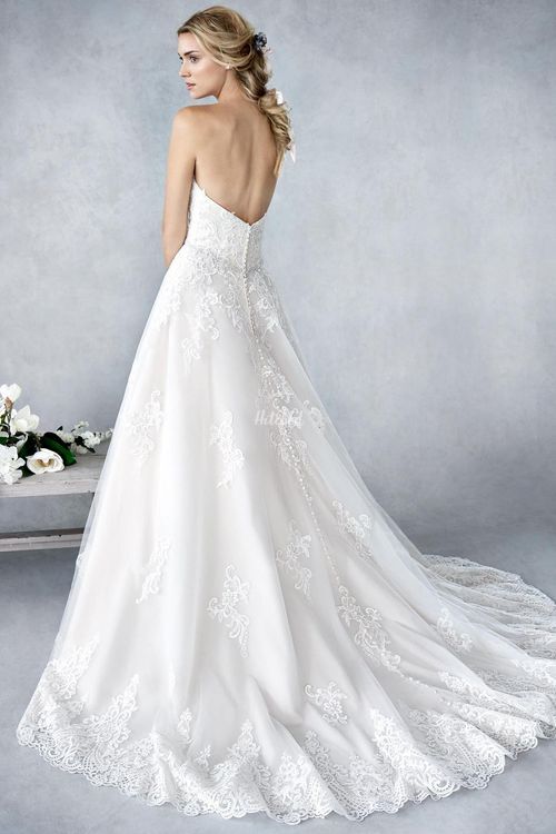 BE421 Wedding Dress from Ella Rosa by Kenneth Winston - hitched.co.uk