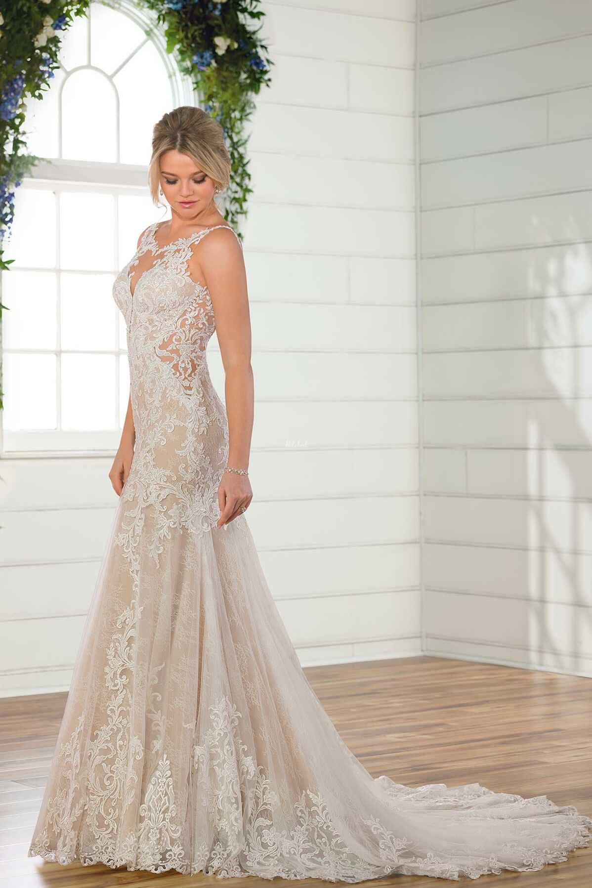 D2548 Wedding Dress from Essense of Australia - hitched.co.uk