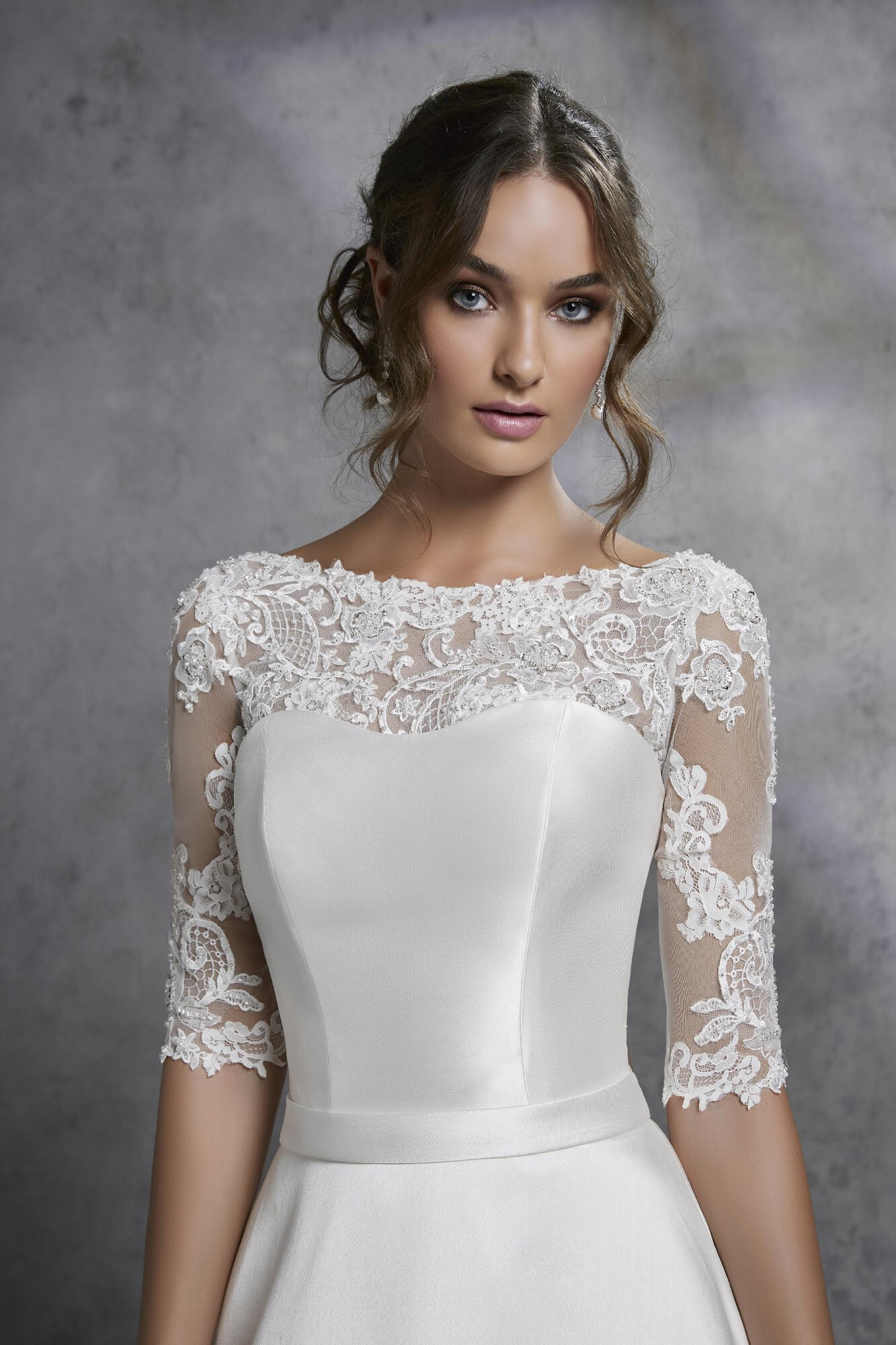 18318 Wedding Dress from Victoria Jane - hitched.co.uk