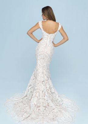 9609, Allure Bridals