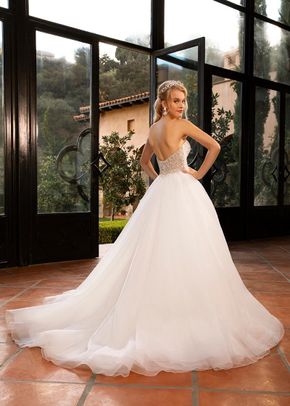 2379, Casablanca Bridal