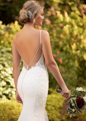 D3063 Wedding Dress from Essense of Australia - hitched.co.uk