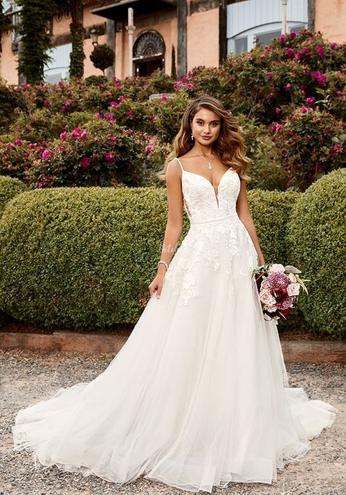 Y22041 Aurora, Sophia Tolli