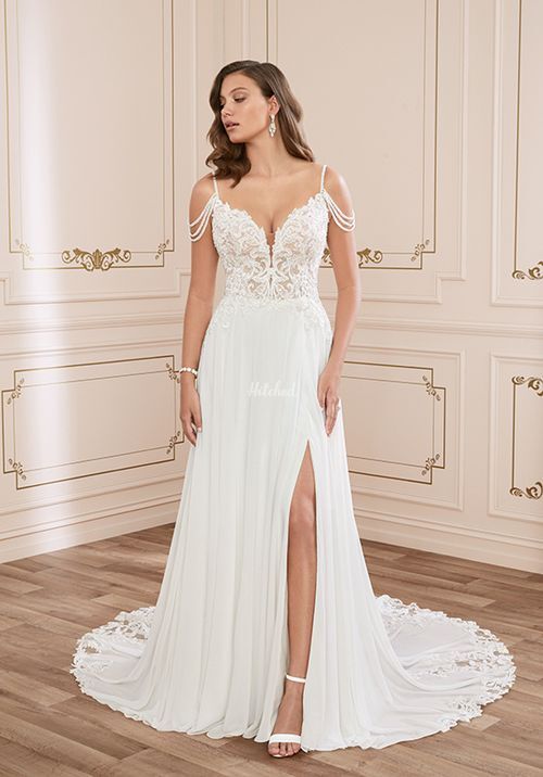 Y22043 Saskia, Sophia Tolli