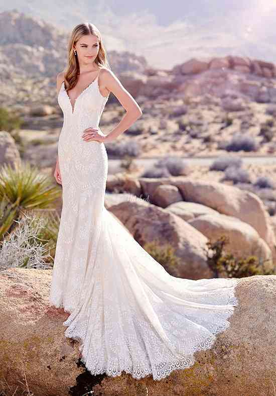 220106 Wedding Dress from Enchanting by Mon Cheri 