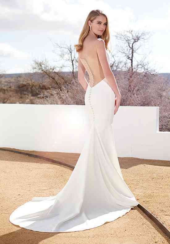 220121 Wedding Dress from Enchanting by Mon Cheri 