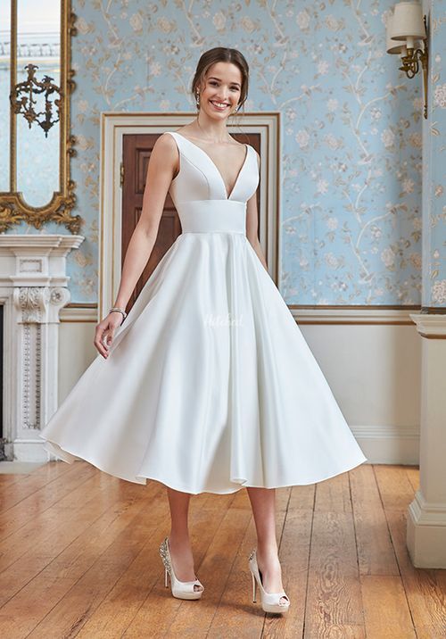 PB0069 Wedding Dress from Pure Bridal - hitched.co.uk