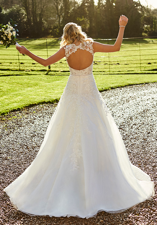 Madison Wedding Dress from Romantica hitched.co.uk