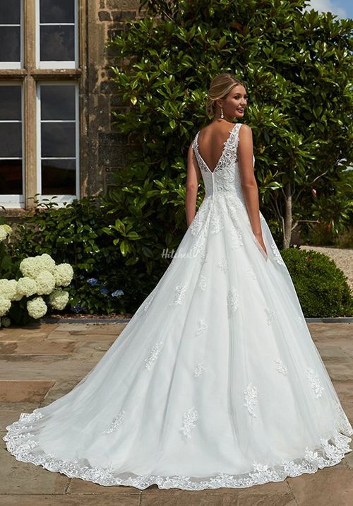 Countess Wedding Dress from Romantica - hitched.co.uk