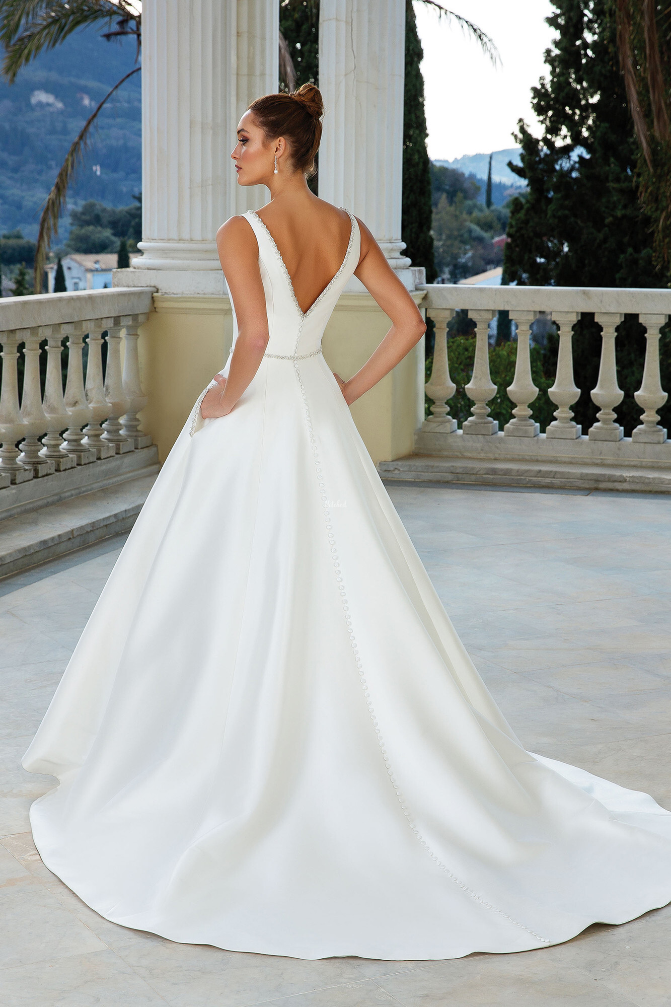 88109 Wedding Dress from Justin Alexander - hitched.co.uk