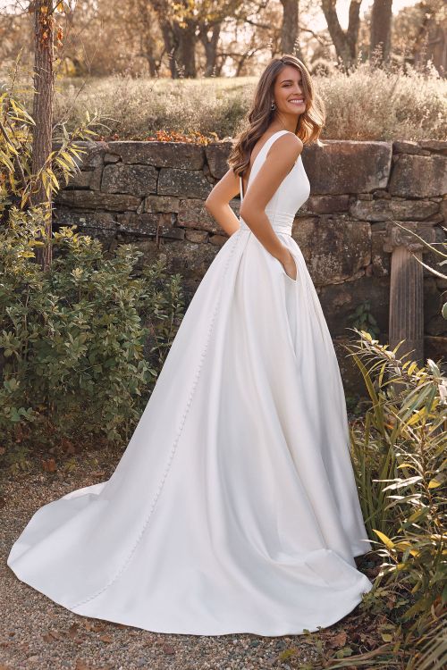 Alina Wedding Dress from Justin Alexander hitched.co.uk