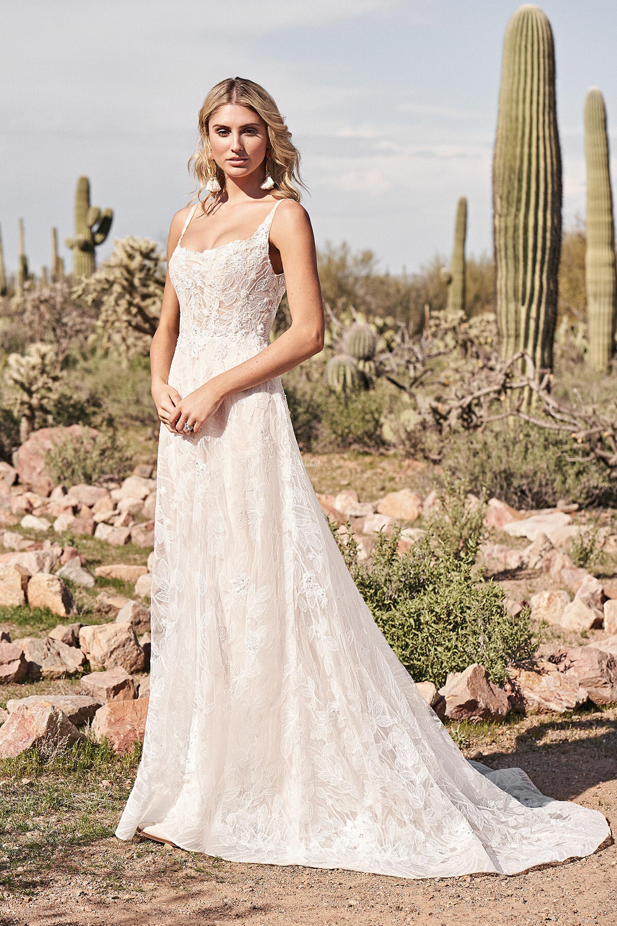 66161-wedding-dress-from-lillian-west-hitched-co-uk