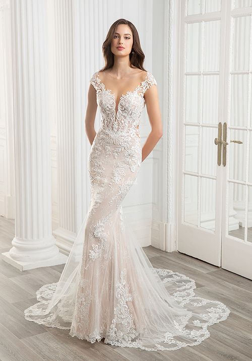 CAMERON Wedding Dress from ETOILE - hitched.co.uk