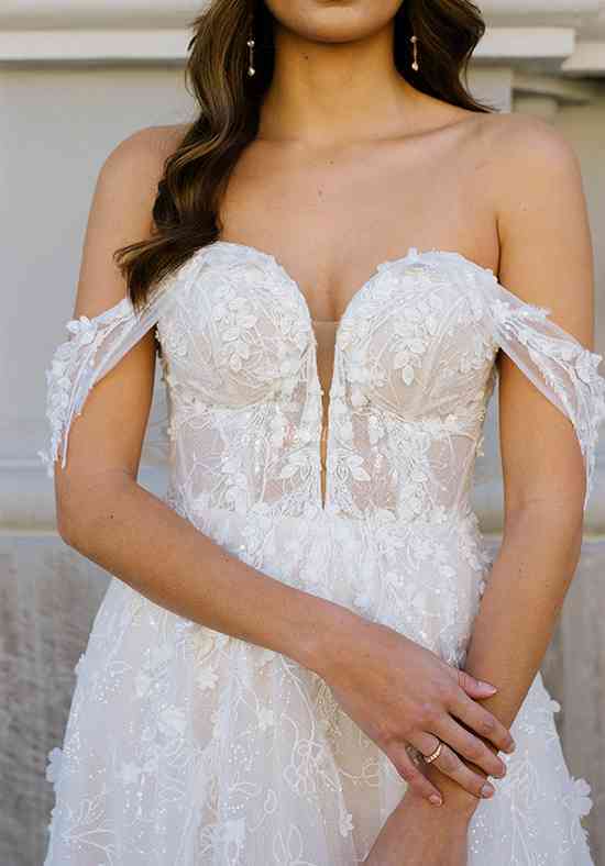 Martina Liana 1321  Wedding dresses corset, Wedding dress with corset,  A-line wedding dress
