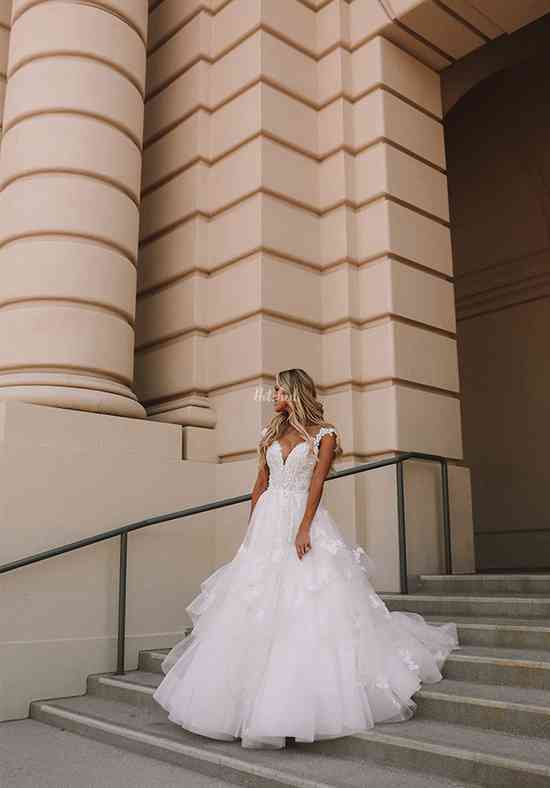 1400 Wedding Dress from Martina Liana hitched