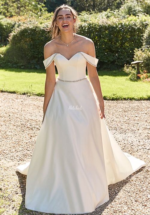 PB162 Wedding Dress from Pure Bridal - hitched.co.uk